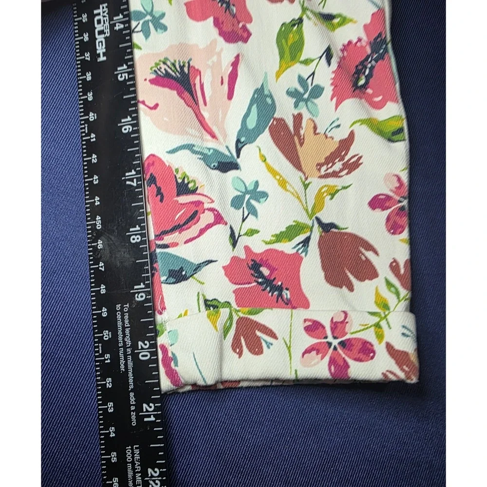 Time & Tru Women's Floral Stretch Pants White Pink Teal Slim Cropped Size M 8-10 - Picture 3 of 8